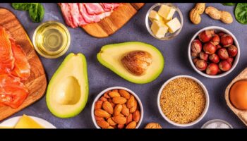 كيفية التغلب على التحديات في رحلة النظام الغذائي منخفض الكربوهيدرات