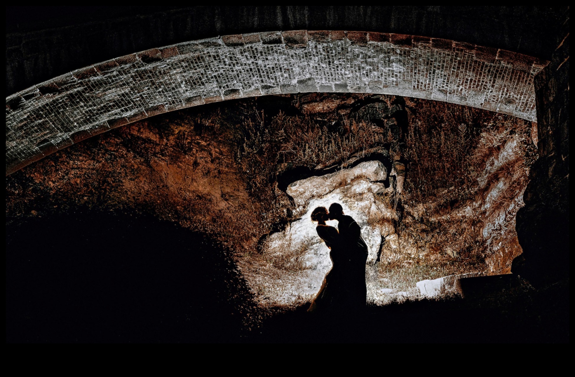 Flash Fantasia: قم بإضاءة لقطاتك باستخدام تقنيات الإضاءة المتقدمة